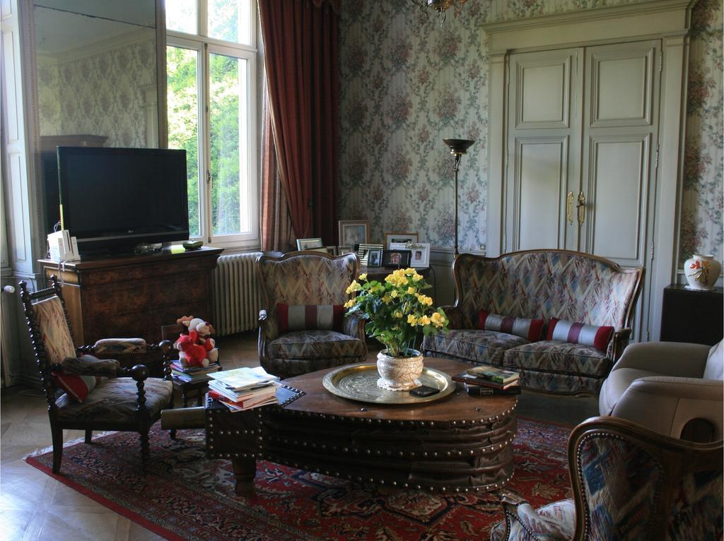 Chateau Du Clos Mortier Saint-Dizier Exterior photo