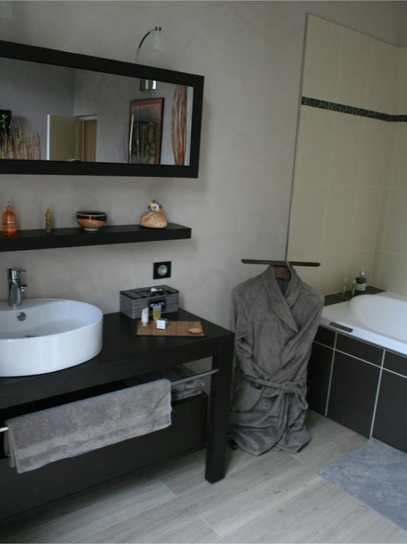 Chateau Du Clos Mortier Saint-Dizier Room photo